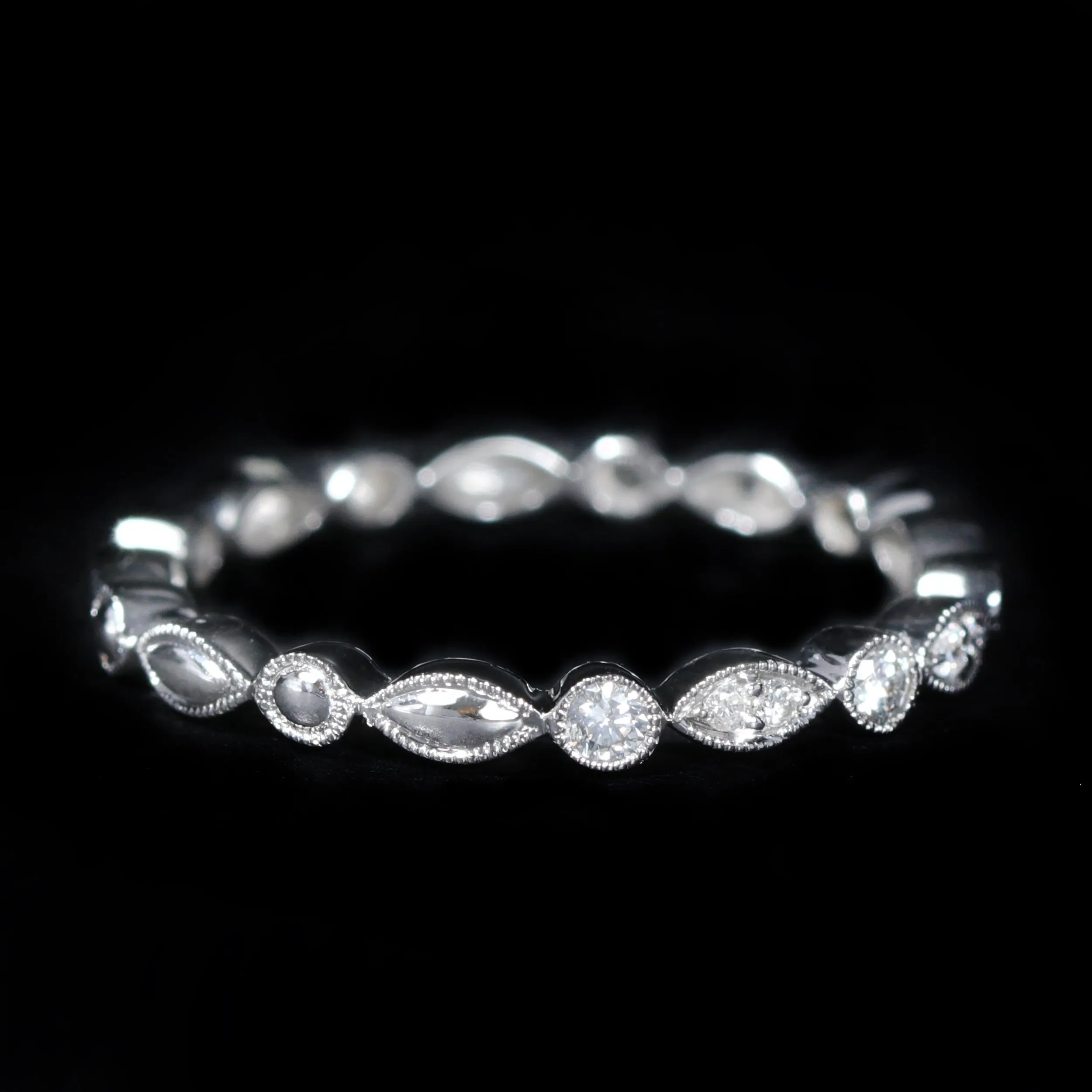 14K White Gold 0.24 CTW Diamond Band
