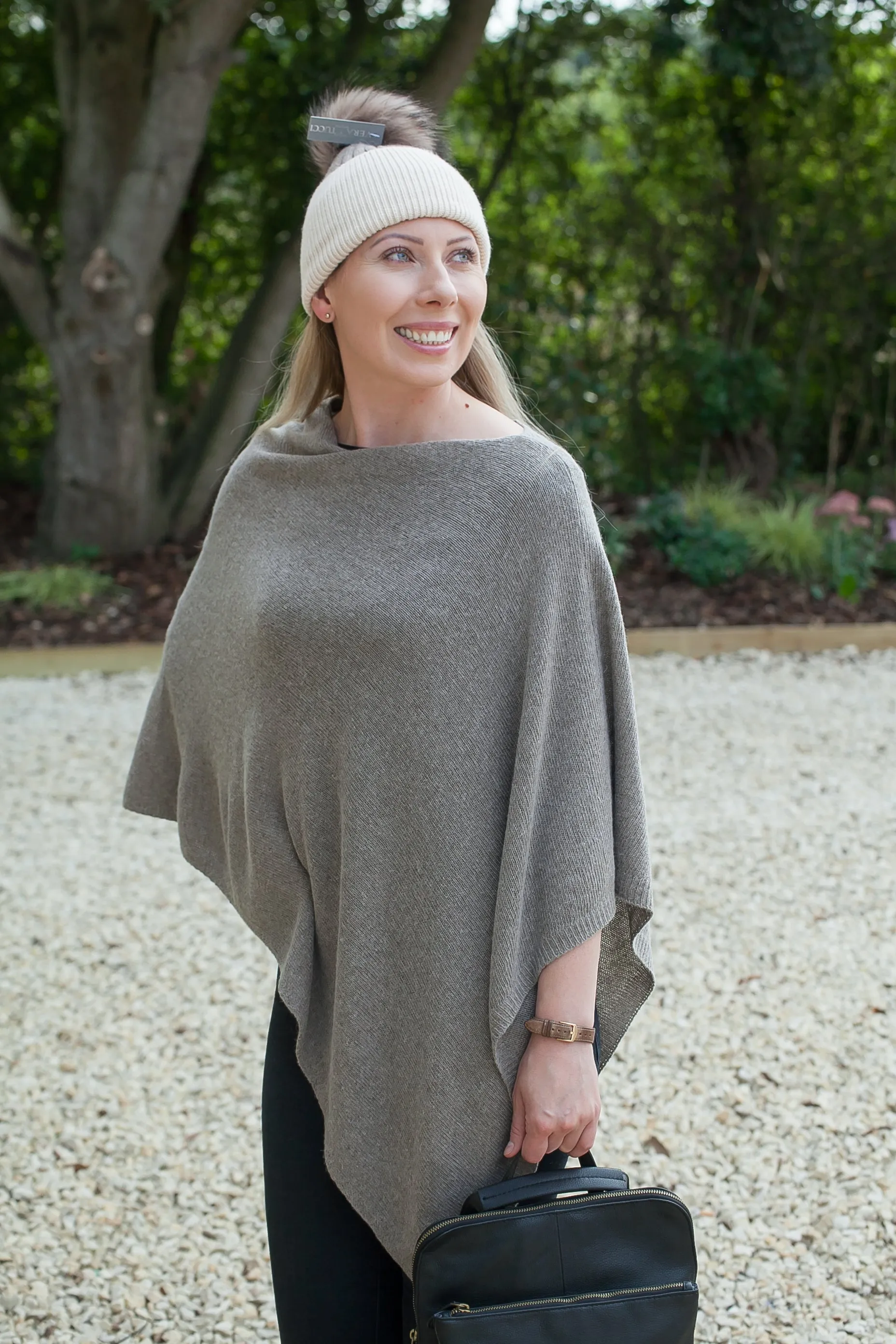 ANABELLE - Womens Cashmere Mix Poncho One Size