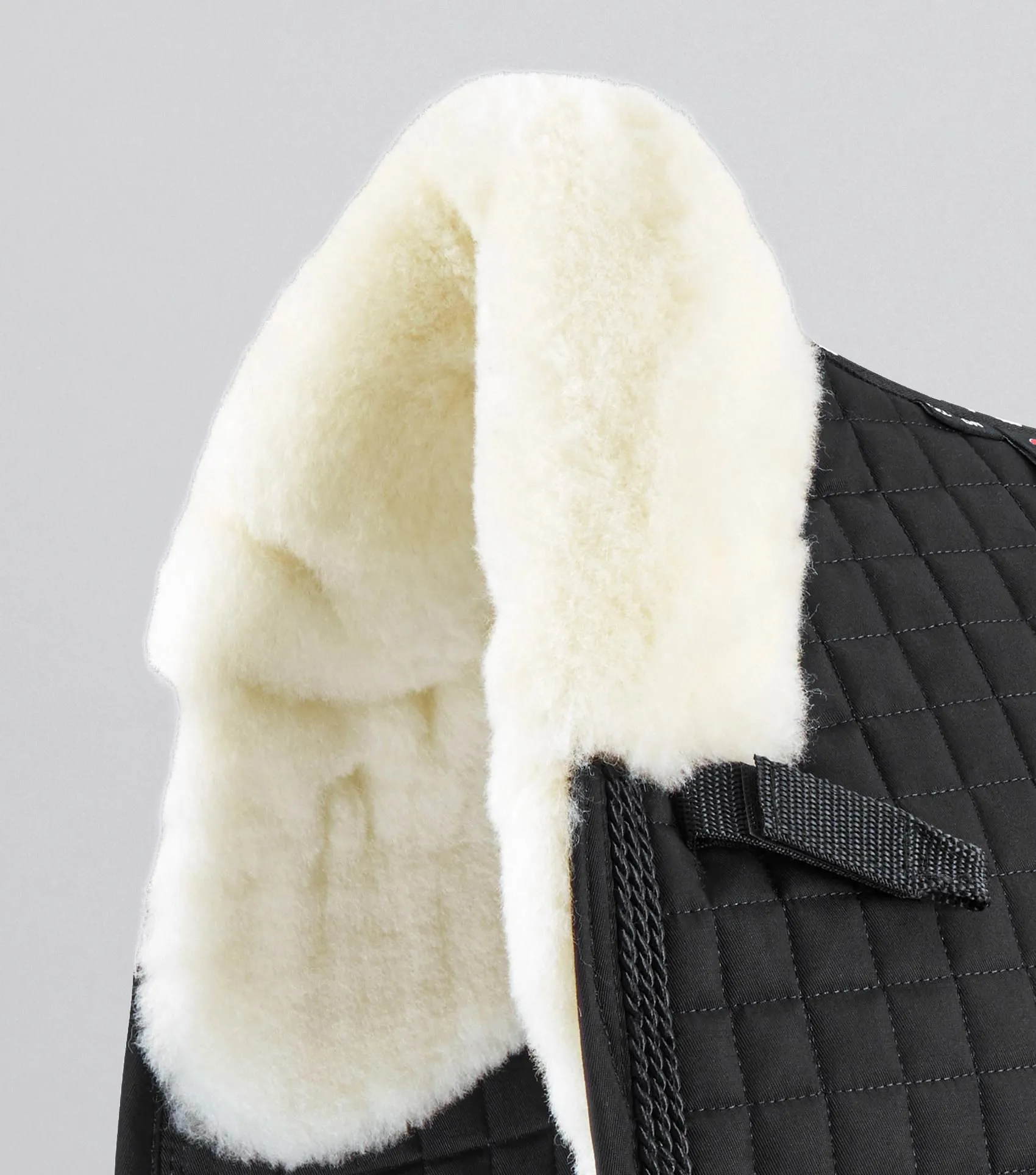 Close Contact Merino Wool European Saddle Pad - Dressage Square Black/Natural Wool