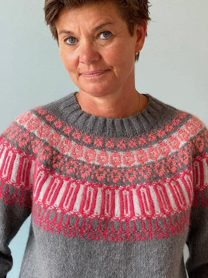 Rosir Icelandic sweater by Önling, No 1 knitting kit