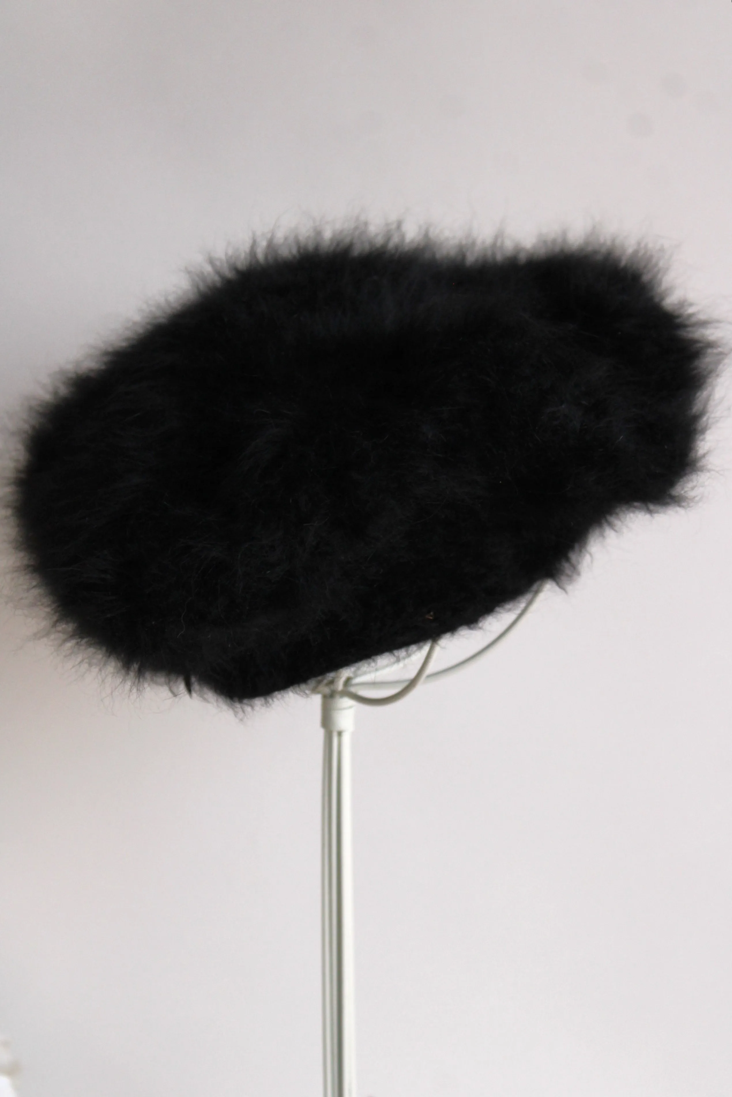 Vintage 1960s Black Mohair Beret
