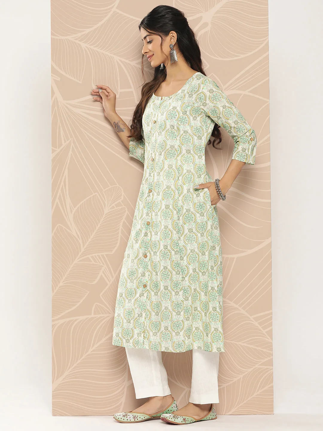 Women White Pure Cotton Kurta